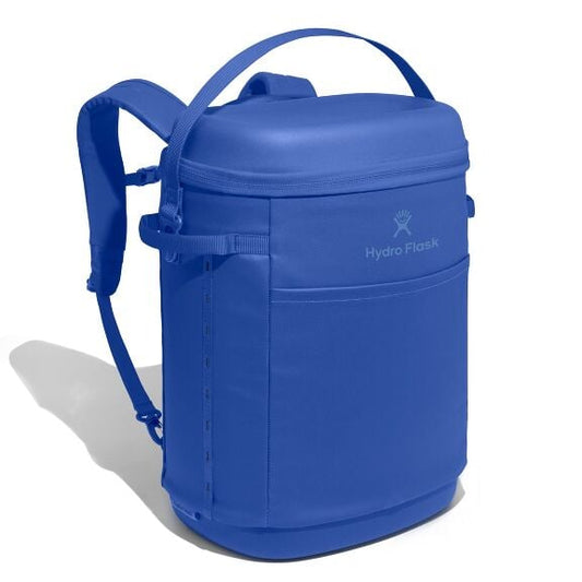 carryouttm-backpack-22-l-n0 18pco382_carryout_backpack_22l_capri_blue_angled_1.jpg