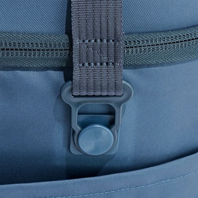 carryouttm-soft-cooler-15-l-s0 250815_hydro_cooler_details_14854_6.jpg