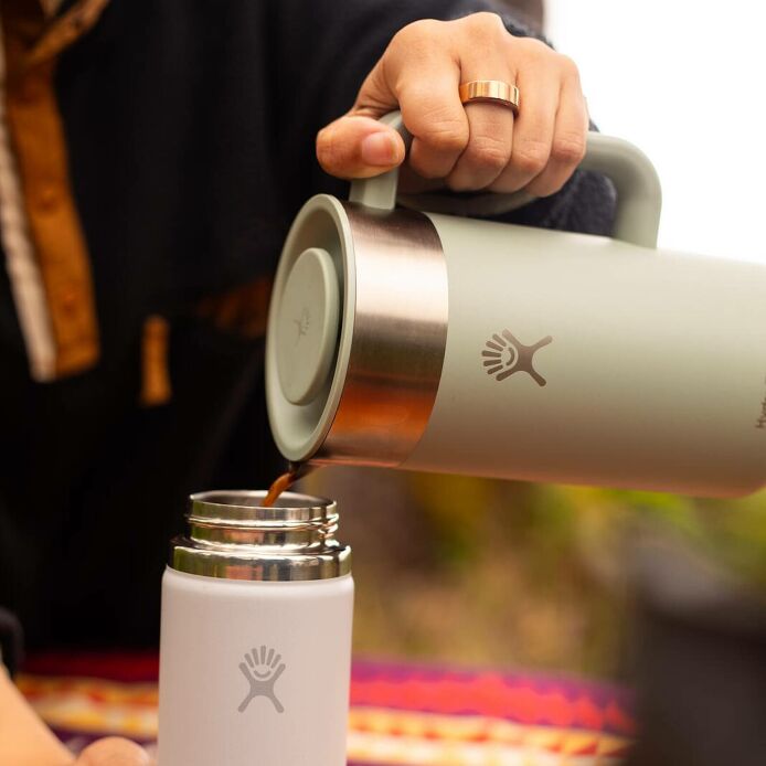 32-oz-insulated-french-press-l9 2706_johnson_s25summertravel_camping_pouring_303a0287_1_.jpg