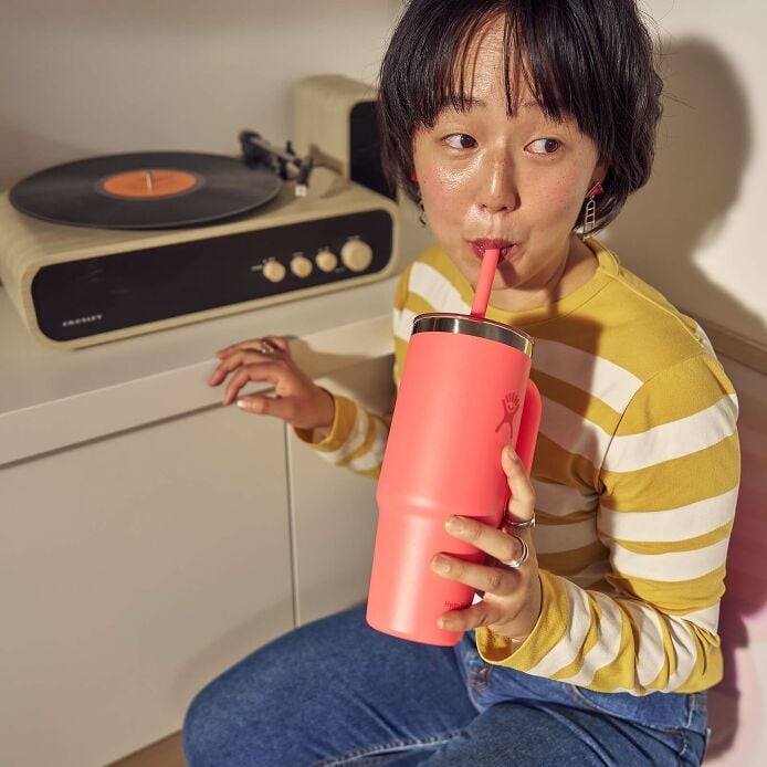 24-oz-travel-tumbler-x8 hf_s26_mcinnis_2487.jpg