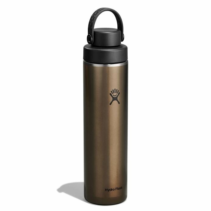 24-oz-lightweight-chug-cap-bottle-e4 lw24lwfcc080-24-oz-lightweight-chug-cap-bottle-wide-mouth-obsidian-angled.jpg