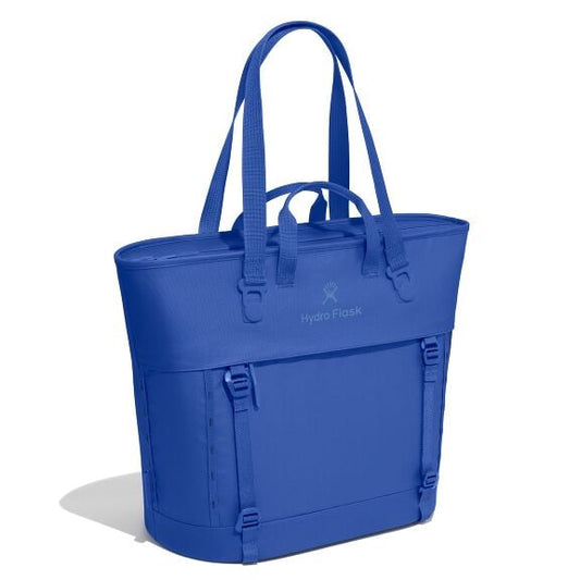 carryouttm-soft-cooler-tote-30-l-g5 maxiit382_carryout_tote_30l_capri_blue_angled_1.jpg