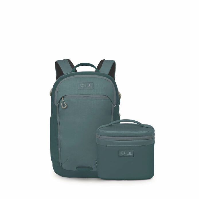 osprey-axis-x-hydro-flask-campus-essentials-bundle-e6 ospreyaxis_hydroflask5l_lunch_bag_f25_front_cascade_10007249.jpg