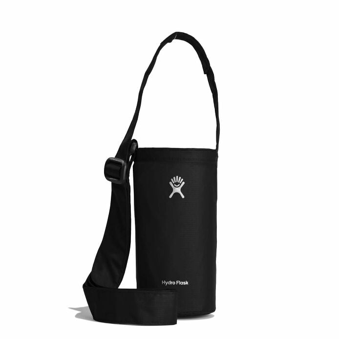 medium-packable-bottle-sling-i6 pbsm-black-straighton.jpg
