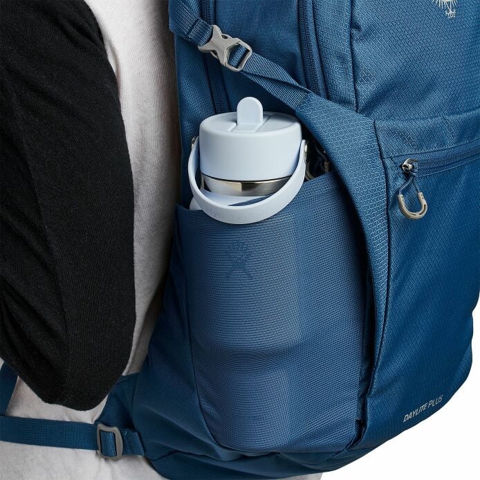 24-oz-travel-bottle-with-flex-straw-cap-g9 travelbottle-hb-backpack_1_8_1.jpg
